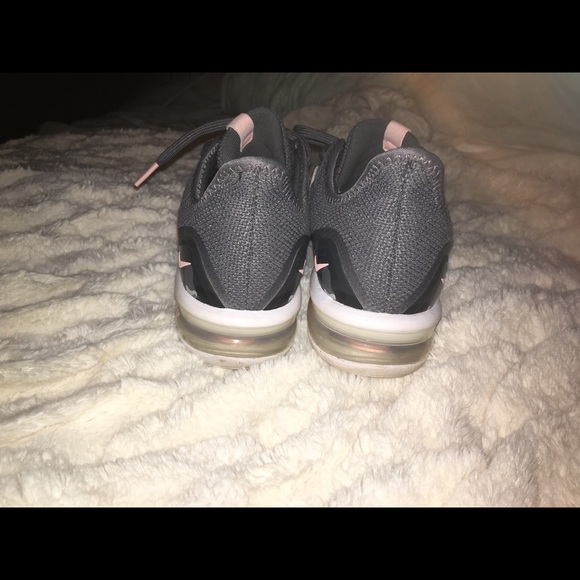 Nike Air Max - Picture 4 of 4